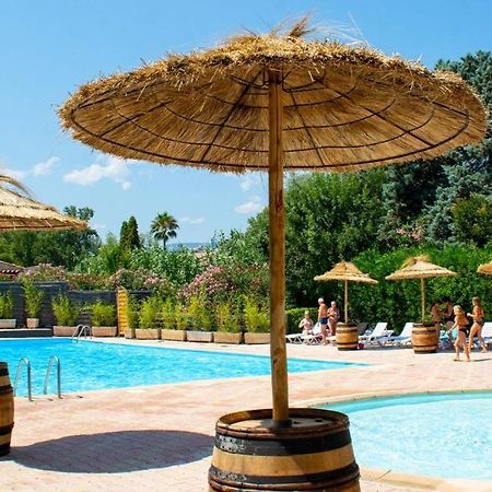 Camping Les Mimosas Hotell Pégomas Exteriör bild