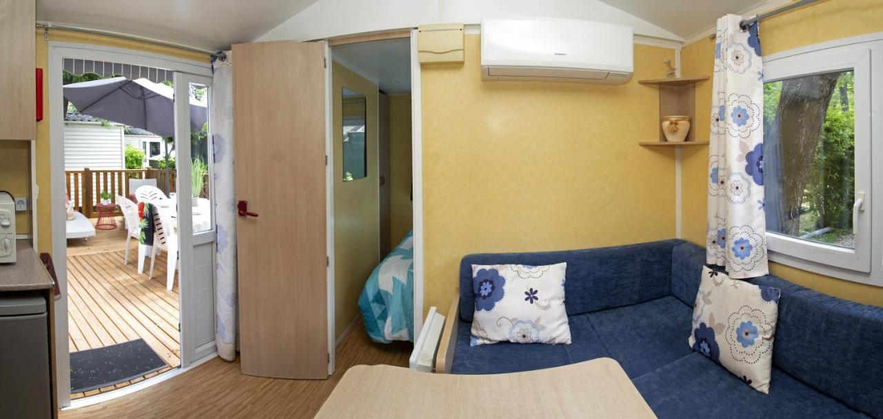 Camping Les Mimosas Hotell Pégomas Exteriör bild