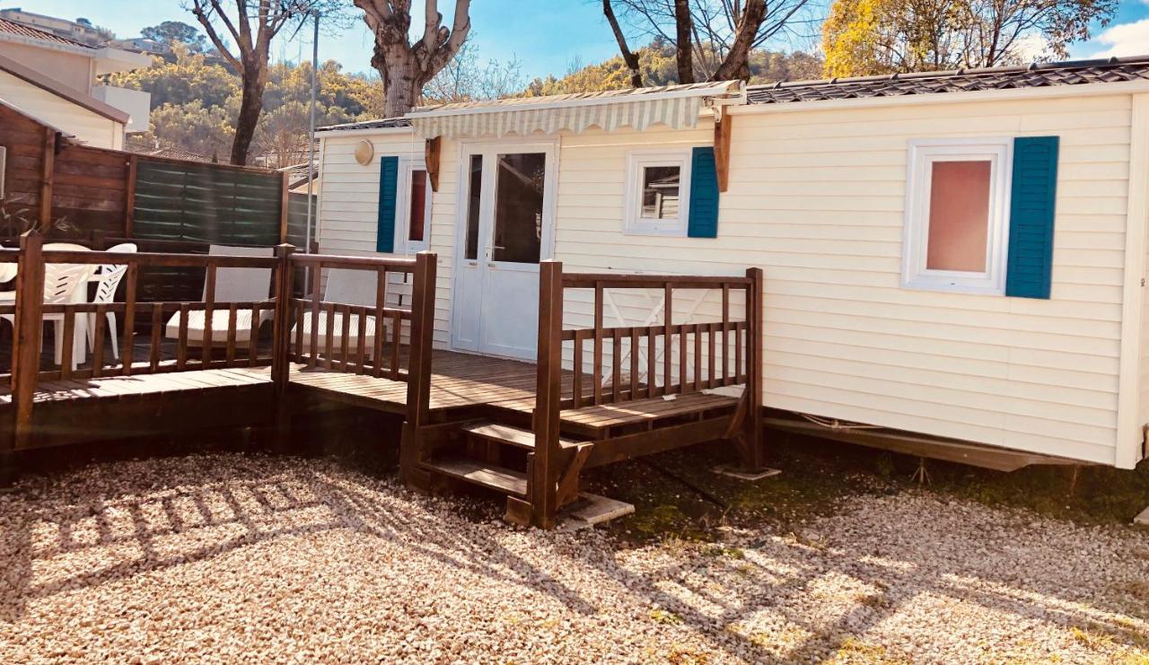 Camping Les Mimosas Hotell Pégomas Exteriör bild