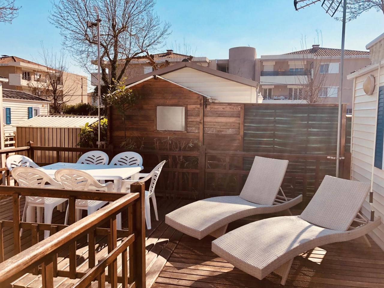 Camping Les Mimosas Hotell Pégomas Exteriör bild