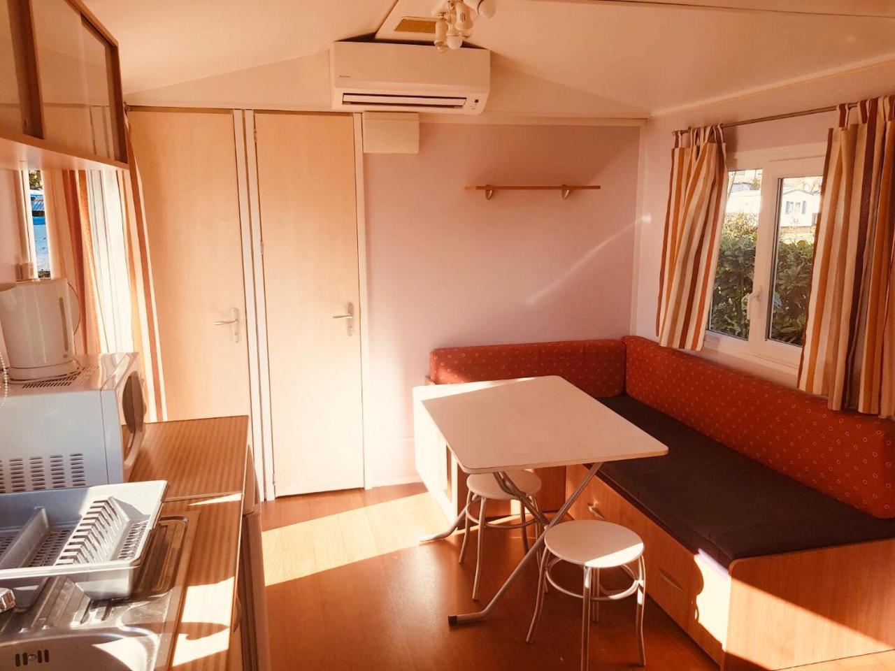 Camping Les Mimosas Hotell Pégomas Exteriör bild